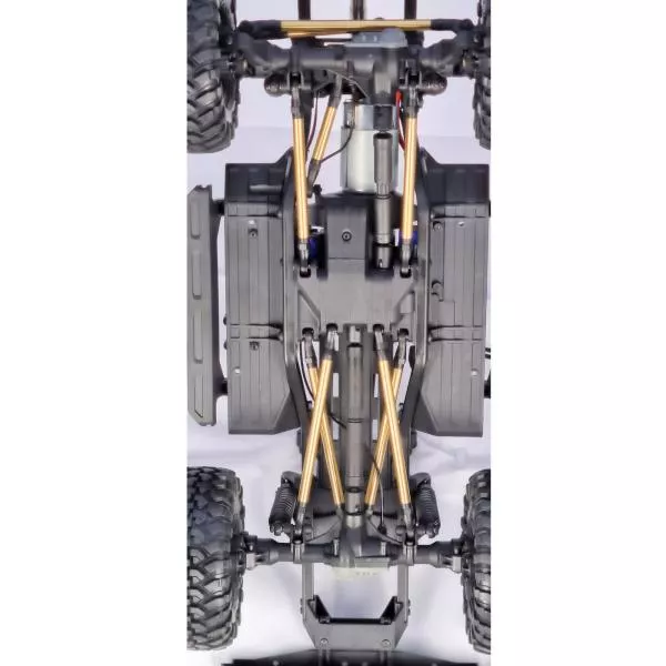 Detailed view of the crawler links of the Traxxas TRX 4 Land Rover Defender with a wheelbase of 324 mm